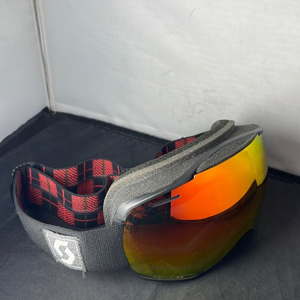 Scott Ski / snowboard snow goggles
